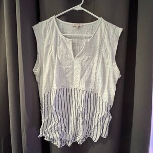 Skies are blue blouse